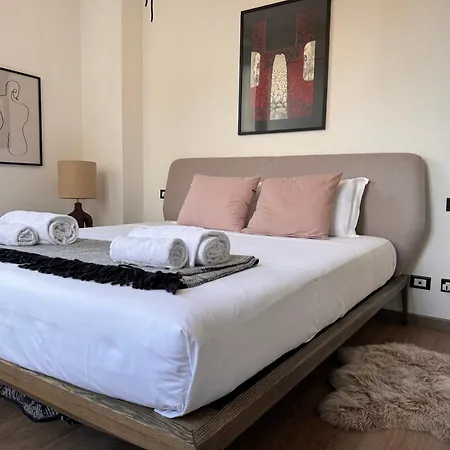 Spazio 15 - Gateway Station And Airport Apartment *