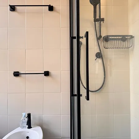 Apartment Spazio 15 - Gateway Station And Airport *