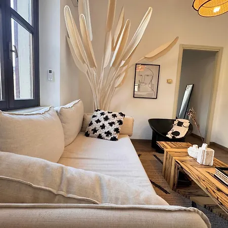 Spazio 15 - Gateway Station And Airport