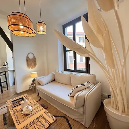 Spazio 15 - Gateway Station And Airport Apartment