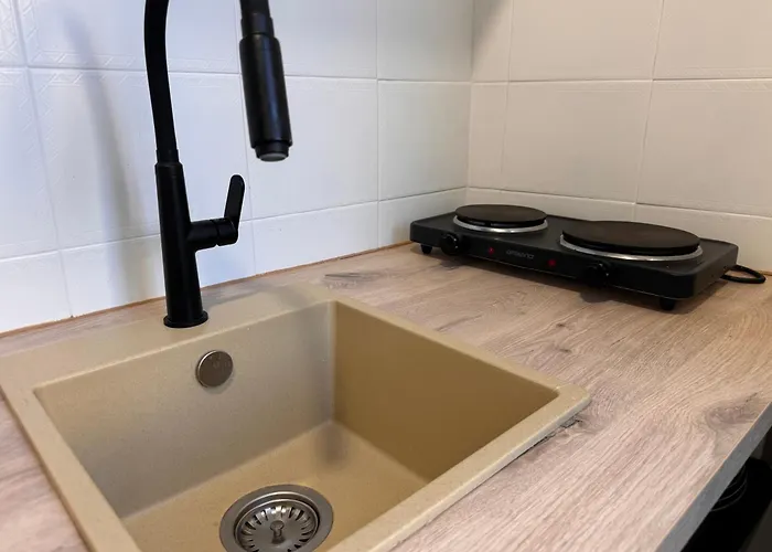 Spazio 15 - Gateway Station And Airport Apartman *