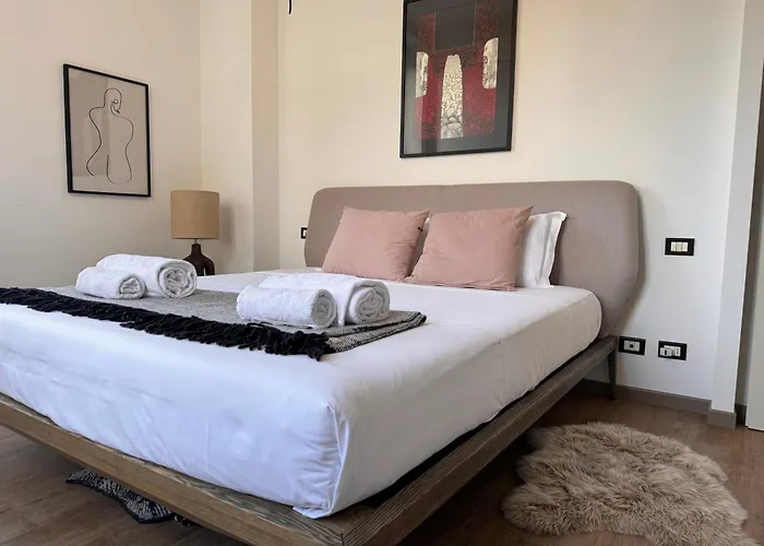 Spazio 15 - Gateway Station And Airport Daire *