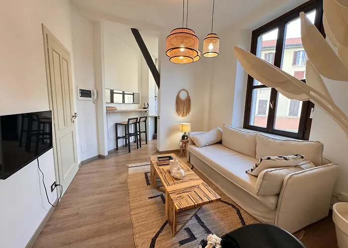 Spazio 15 - Gateway Station And Airport *