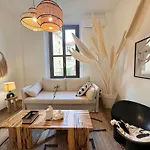 Spazio 15 - Gateway Station And Airport شقة